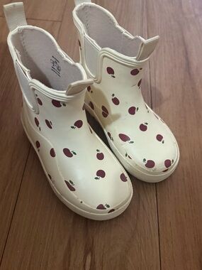 Zara Cream Kids Rain Boots with Red Cherry Print
